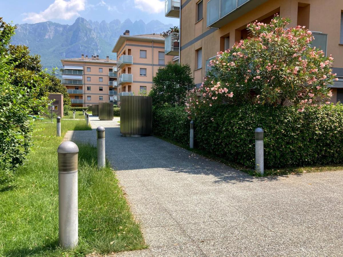 Large Well-Equipped Appartement Near Como Lake Lecco Eksteriør billede