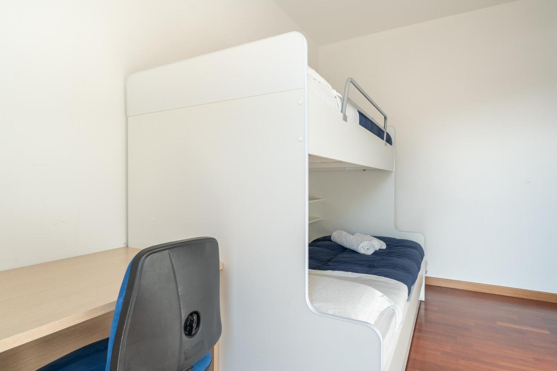 Large Well-Equipped Appartement Near Como Lake Lecco Eksteriør billede